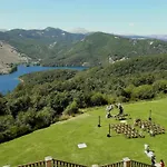 Hotel De 4*