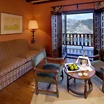 De 4*