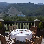 De 4*