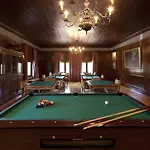 Hotel De 4*