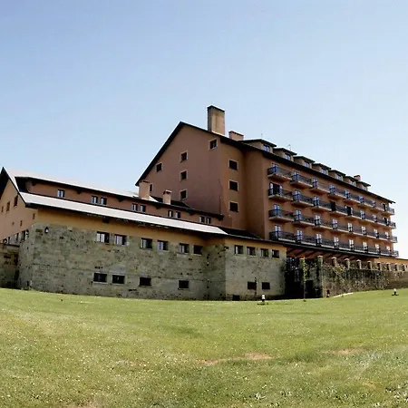 Hotel De Cervera De Pisuerga