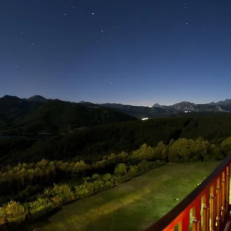 Hotel De 4*